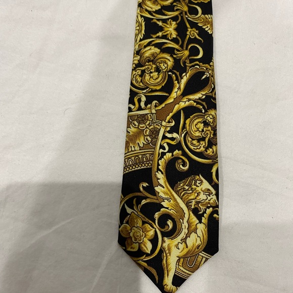 Versace tie - Picture 1 of 11